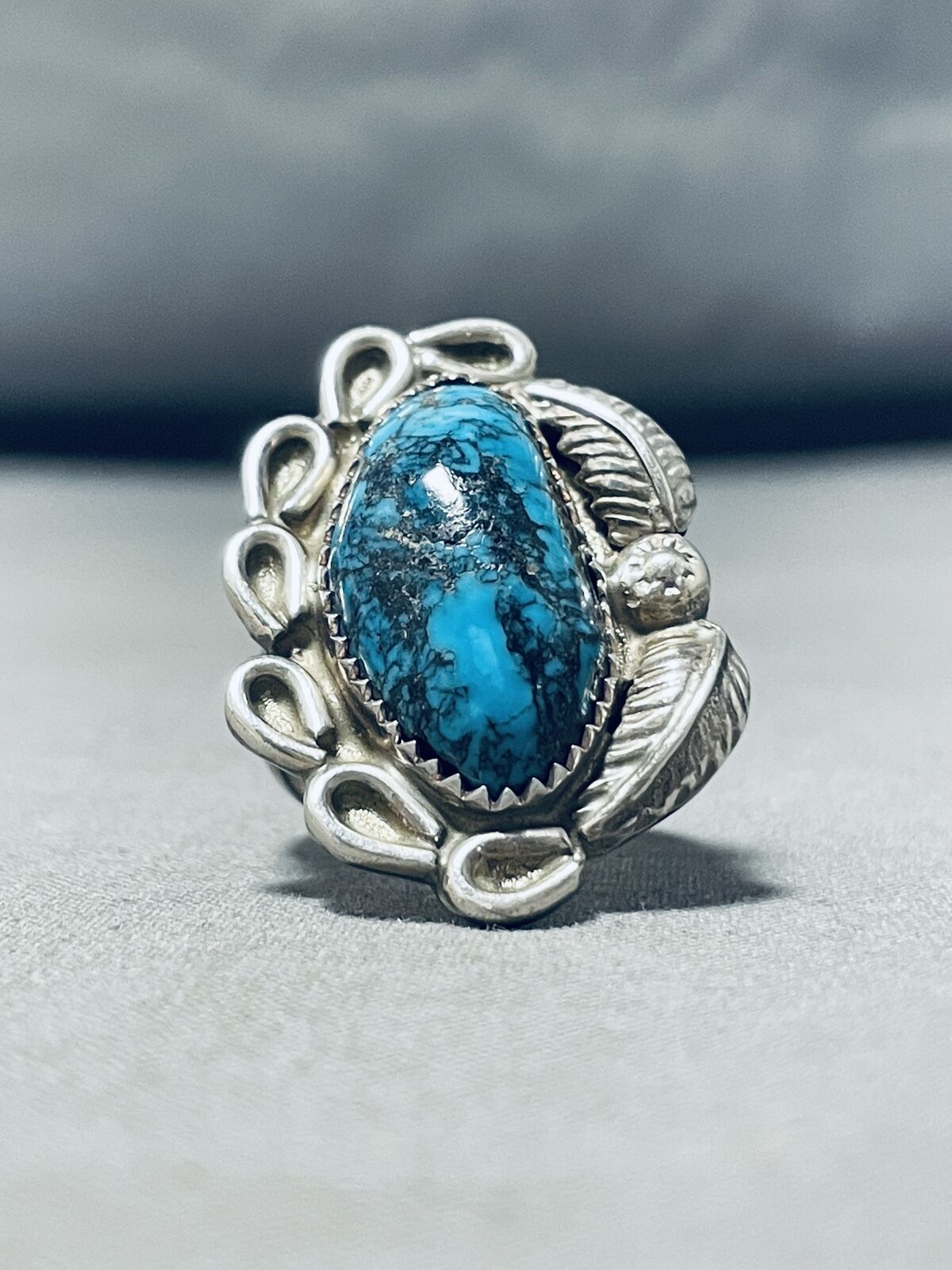 ASTOUNDING NAVAJO BLUE DIAMOND TURQUOISE STERLING SILVER RING