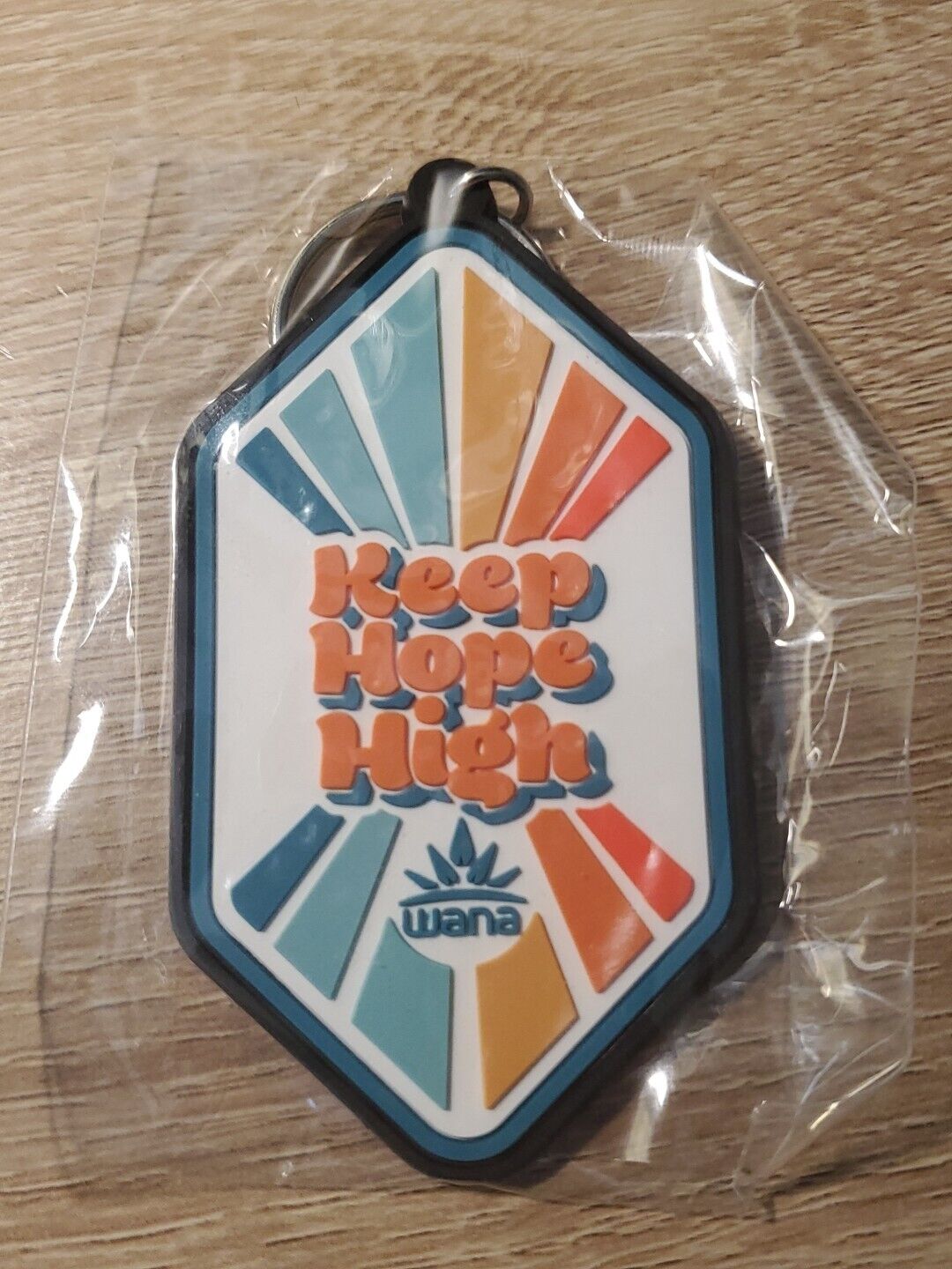 Wana Collectible Keychain Keep Hope High Cannabis 