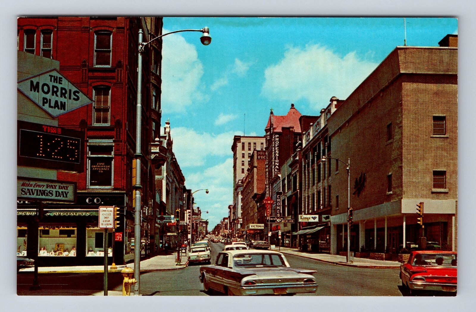 Wheeling WV-West Virginia, Market Street, Downtown Wheeling, Vintage Postcard