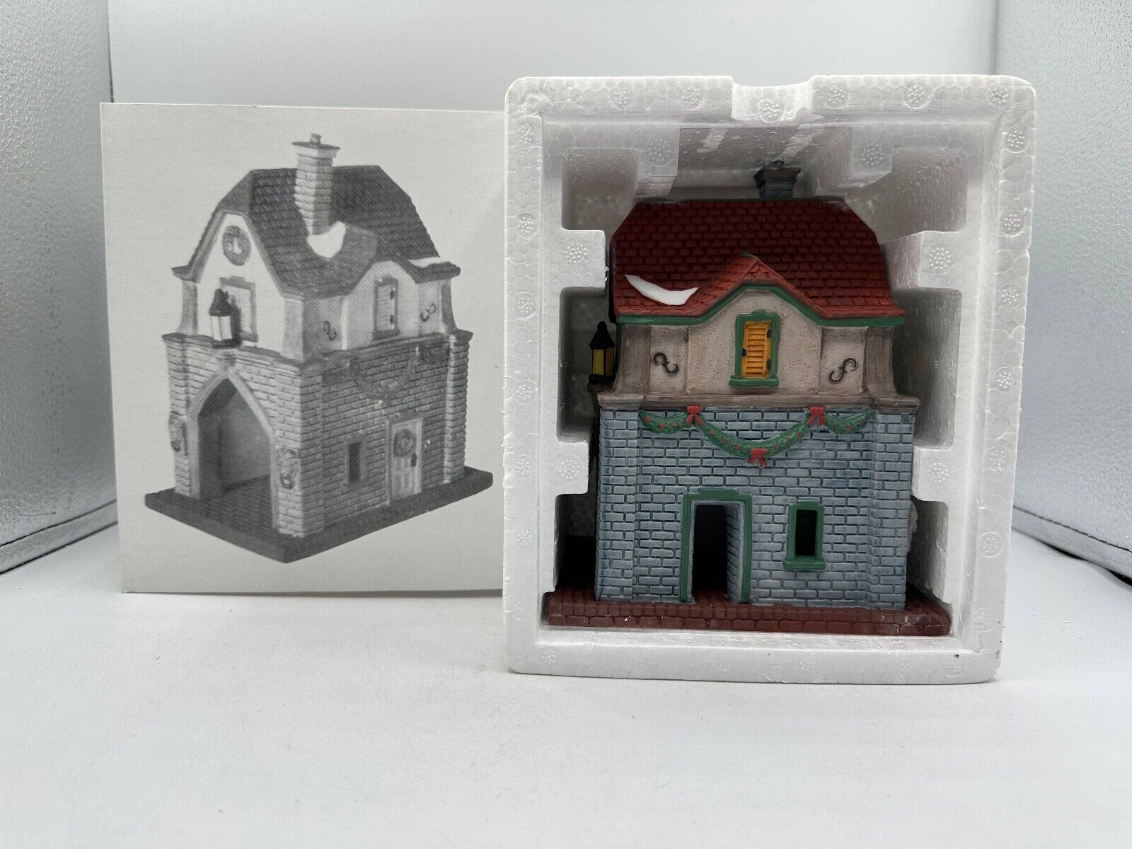 Department 56 Heritage Village Collection Gate House 5530-1 Accessory Christmas