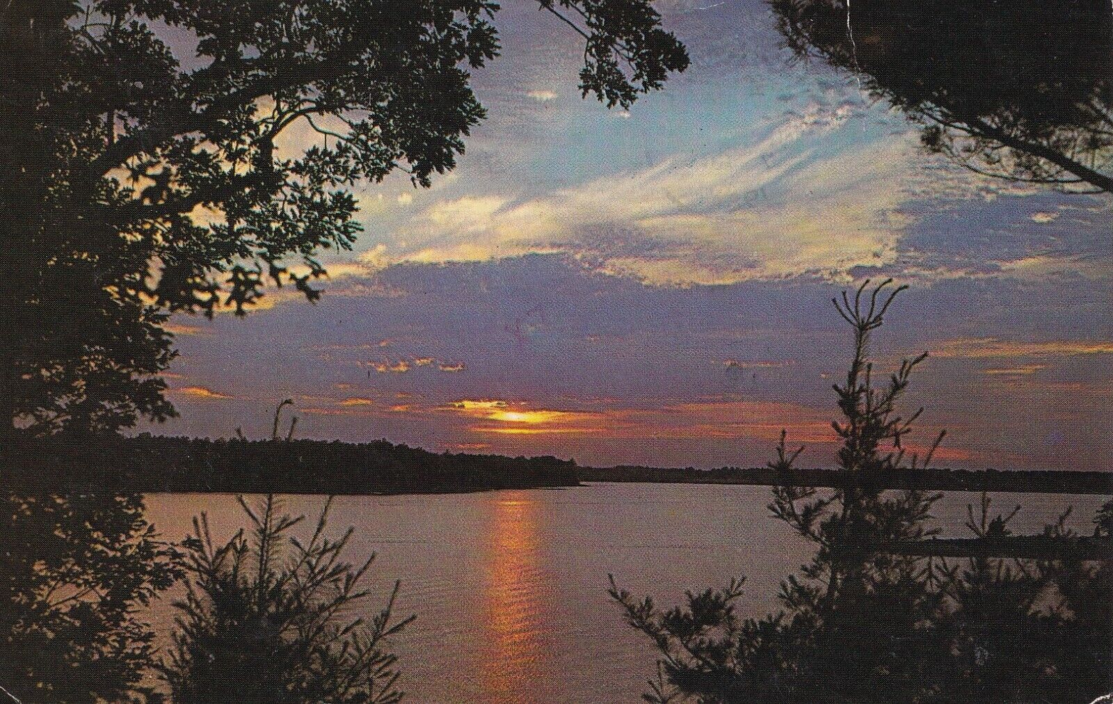VTG Postcard SUNSET ON BEAUTIFUL MOOSEHEAD LAKE MAINE -1984 -J682