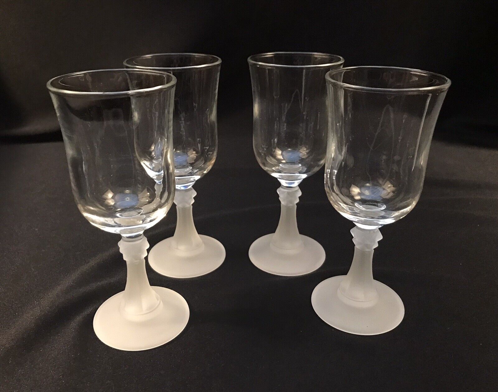 Set of 4 Vintage Cordial Glasses in Box with Frosted Stem Memory Pattern