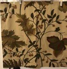 Excellent Condition Vintage Embroidered Crewel Fabric 24” X 24” picture