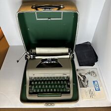 VINTAGE 1955 ROYAL QUIET DE LUXE MANUAL PORTABLE TYPEWRITER w/ CASE Green Keys picture