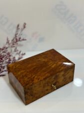 Antique Style Wood Storage Box Wooden Keepsake box organizer with key thuya wood picture