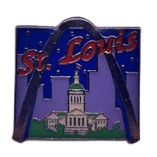Vintage St. Louis Missouri Gateway Arch and Courthouse Travel Souvenir Pin picture