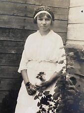 1910 RPPC - YOUNG PRETTY WOMAN antique real photograph postcard AMERICANA picture