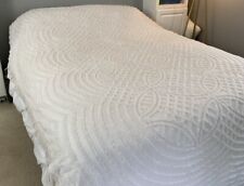 VINTAGE JC PENNEY WHITE CHENILLE BEDSPREAD W/FRINGE TWIN picture