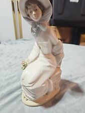 VINTAGE MIRMASU PORCELAIN SITTING LADY ON WALL FIGURINE MADE IN SPAIN picture