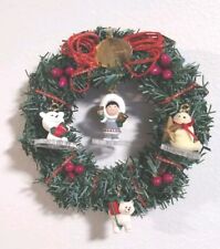  1990 Hallmark Keepsake Ornament Frosty Friends Memory Wreath With 4 Ornaments picture