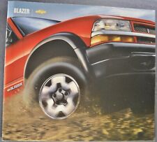 2004 Chevrolet Blazer Truck Brochure LS ZR2 Xtreme 4x4 Excellent Original 04 picture