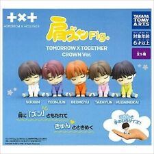 TOMORROW X TOGETHER CROWN Ver. Shoulder Zun Fig. TakaraTomyArts Capsule Toy picture
