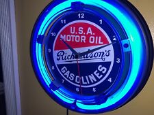 Richardson's Motor Oil Gas Service Station Neon Wall Clock Advertising Sign picture