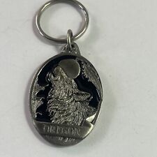 Keychain Vintage Oregon Silver Tone Travel  Wolf Howling at Moon picture