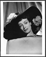 HOLLYWOOD ACTRESS JOAN CRAWFORD WITH HAT VINTAGE ORIGINAL PHOTO picture