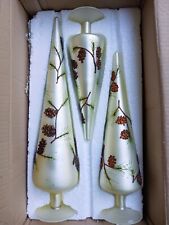 Set Of 3 Vintage Creamy Silvered Finial Table Top Christmas Trees. 18