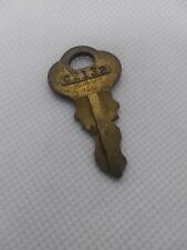 Vintage Chicago Lock Co. C2132 Chicago Illinois Made In USA Key picture