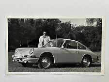 1965 Press Photo Porsche 911 Car Frank Aukofer Vintage Original 6x10 picture