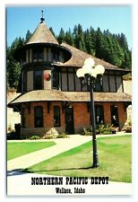 Postcard Northern Pacific Depot, Wallace, ID Idaho K22 picture