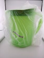 Tupperware First Impressions 1 Gallon Pitcher Kiwi New picture