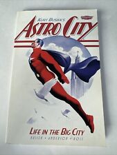 Kurt Busiek's Astro City Vol 1: Life in the Big City Trade Paperback picture