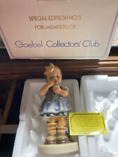 Vintage Goebel Hummel DAISIES DON'T TELL figurine #380 Collectors Club #5 w/Box picture