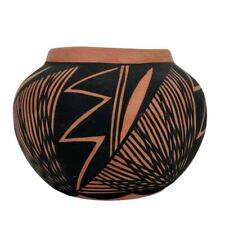 Acoma Navajo Terracotta Artist Signed Vintage Pottery Vase 3.5