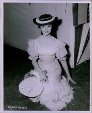 LG885 1958 Original Photo ANNE HELM Beautiful Actress Western Costume Starlet picture