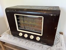 🍊Vintage 1953 RCA Victor Solid Wood AM Tube Radio | Model HMV 1124 UNTESTED picture