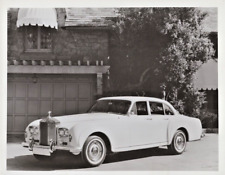 1964 Vintage Rolls-Royce Silver Cloud III 4 door Saloon.  Vintage 8x10 B&W Print picture