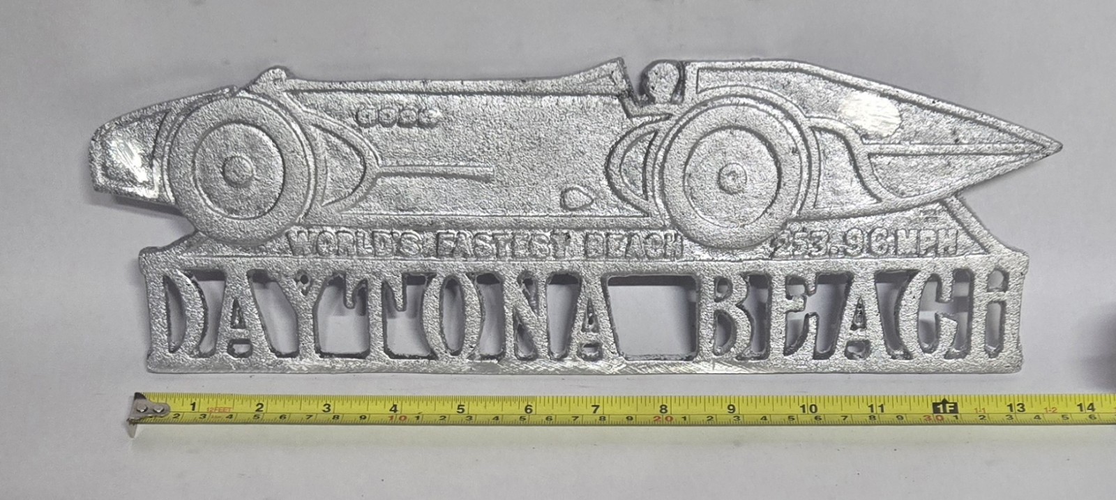 Cast Aluminum DAYTONA  BEACH  Worlds Fastest Beach 253.96MPH Plaque