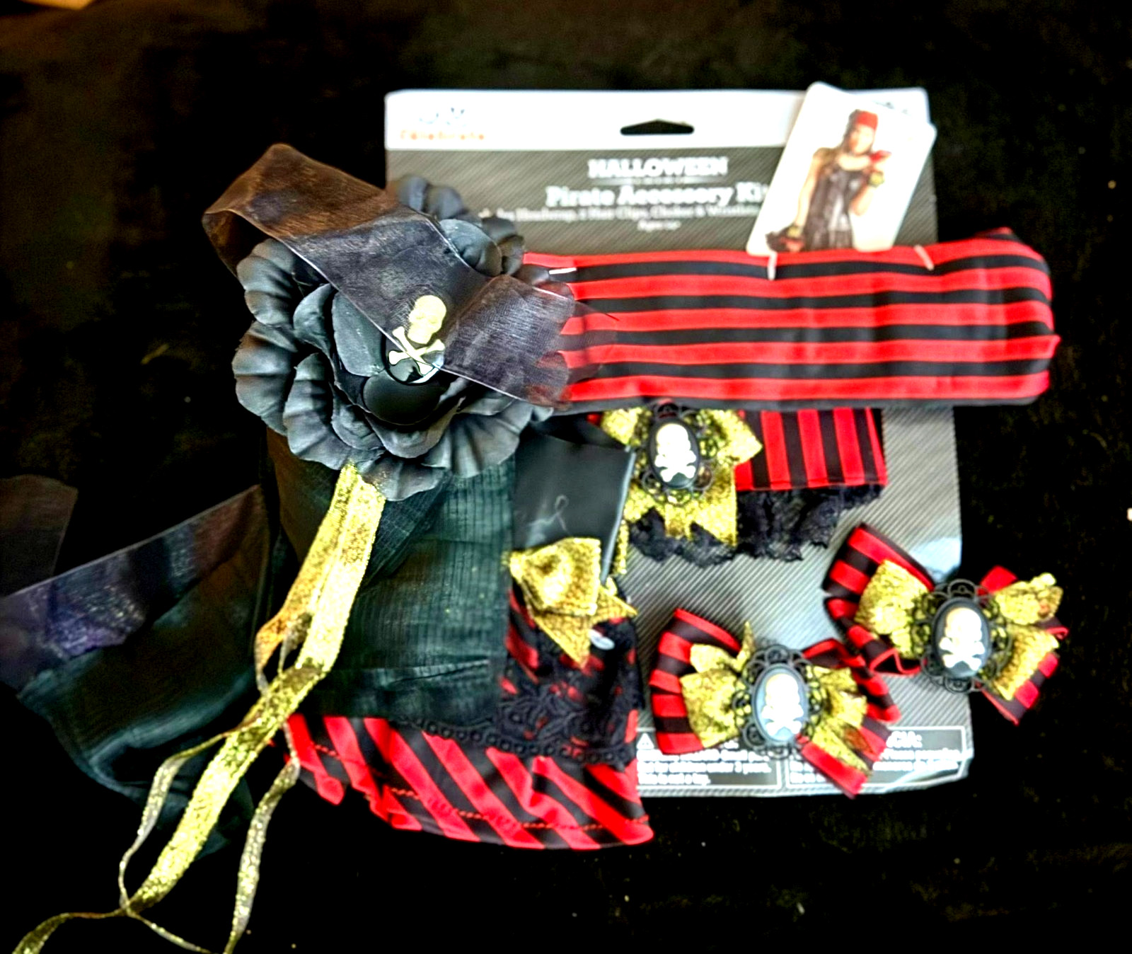 Way To Celebrate Halloween Pirate Costume Accessory Kit 6 Piece Women's NEW