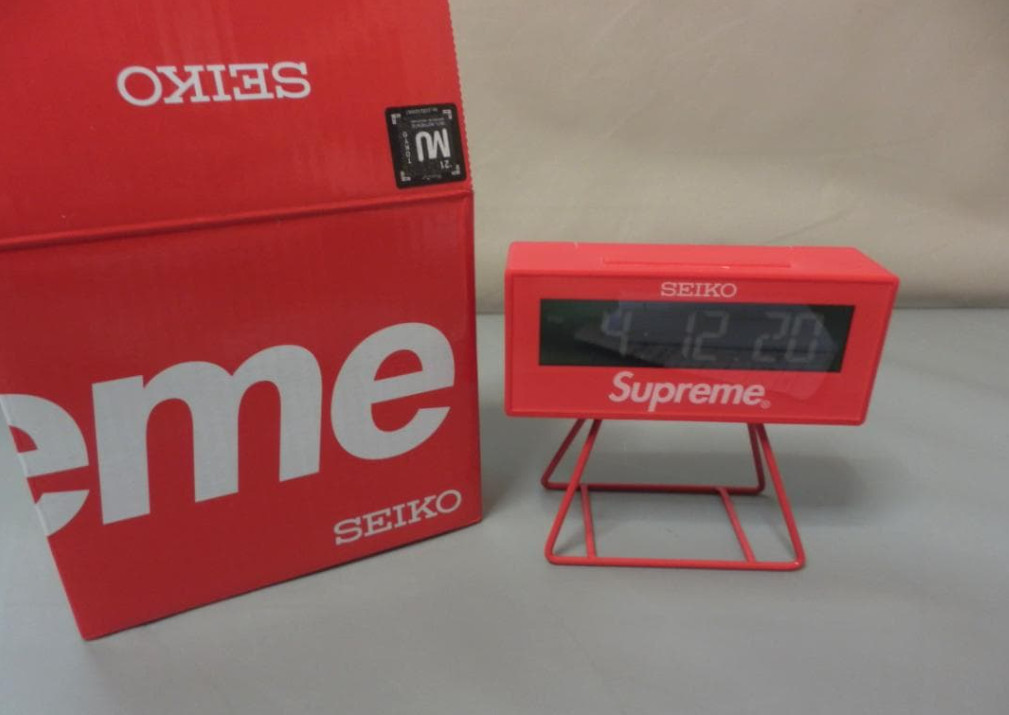 Supreme x SEIKO Marathon Clock Red With Box Manual Warranty Card Used