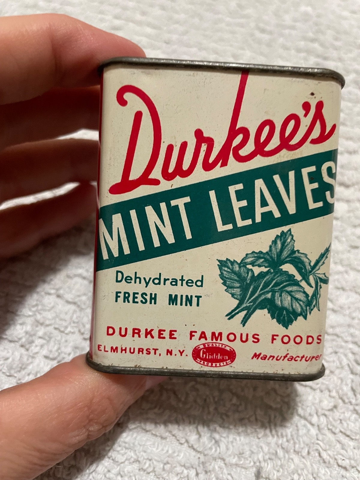 Vintage Durkee\'s Mint Leaves Elmhurst, NY Spice Tin (read)