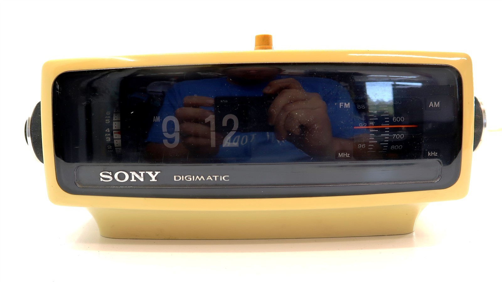 Vintage SONY DIGIMATIC ICF-C460W Alarm Flip Clock AM FM Radio ~ WORKS GREAT 