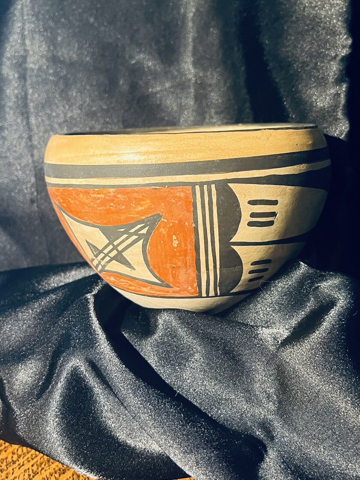 Antique Hopi Native American Pot