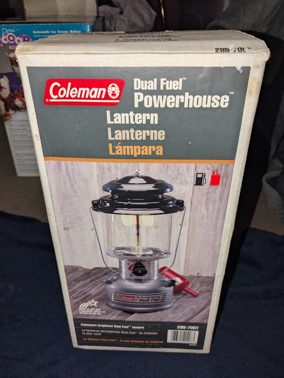 Coleman Duel Fuel Lantern Powerhouse Glass Lantern 295-700T Brand New Old Stock