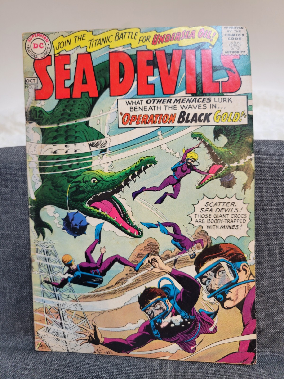Sea Devils #25 Sept- Oct 1965 Operation Black Gold Vintage Comic Book 