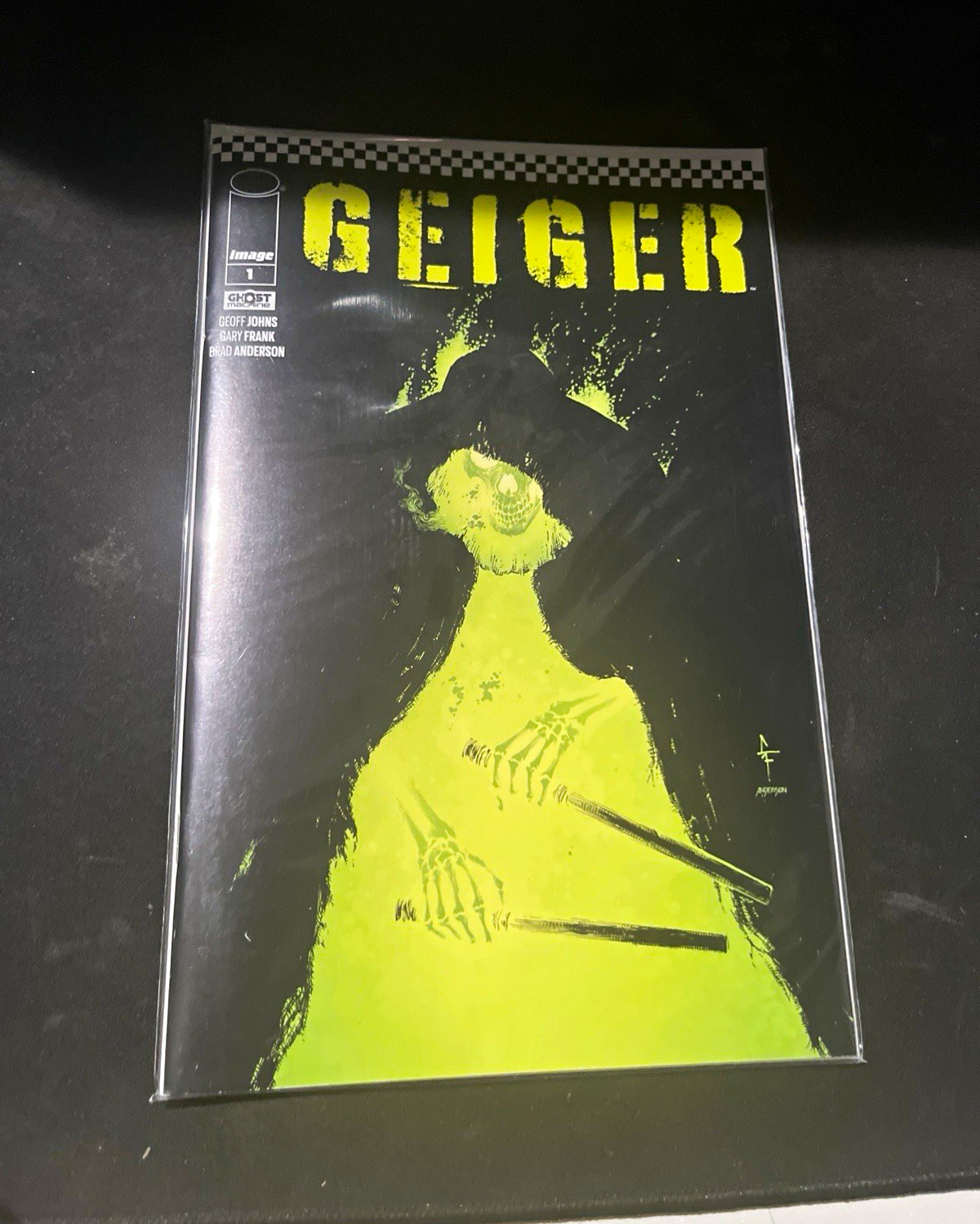 Image Ghost Machine Lot Geiger #1 Glow In The Dark NYCC & JunkyardJoe #1 NYCC