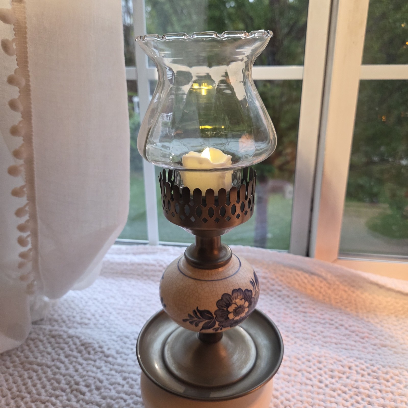 Vintage Delft Blue & White Hurricane Candle Lamp Ceramic Silver Tone