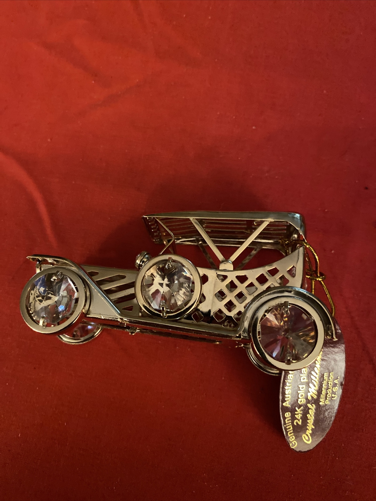 VTG GENUINE AUSTRIAN CRYSTAL ANTIQUE CAR 24K GOLD PLATED FIGURINE  (USA)