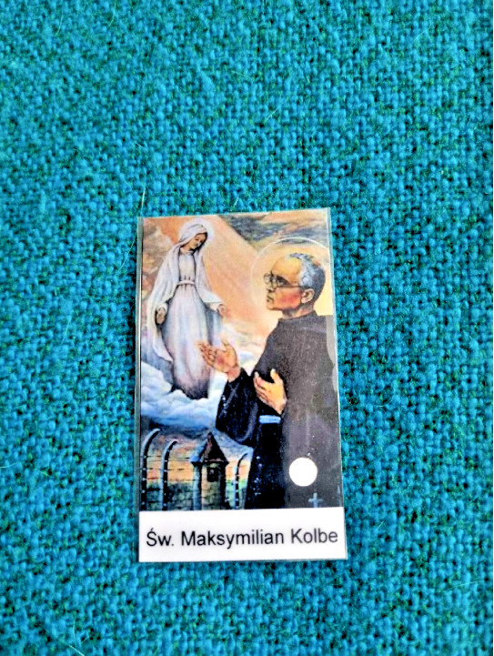FATHER MAXIMILIAN KOLBE RELIC EX INDUMENTIS 2ST CLASS VATICAN GIFT RARE FATHER MAXIMILIAN KOLBE RELIC EX INDUMENTIS 2ST CLASS VATICAN GIFT RARE