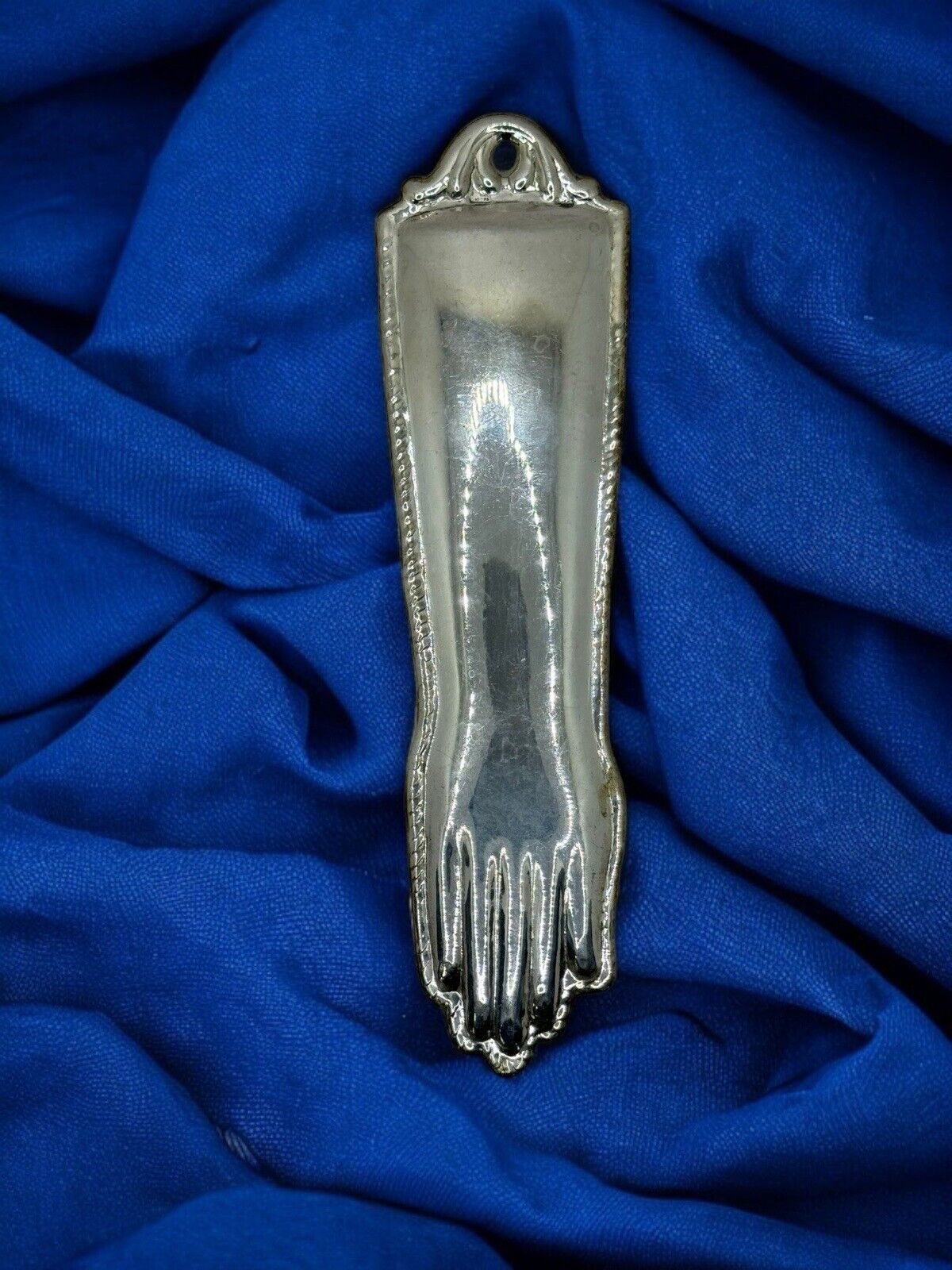 Ex Sharp Vintage Arm Silver Sacred Tattoo Vintage Chisel Italy 6 5/16x1 11/16in