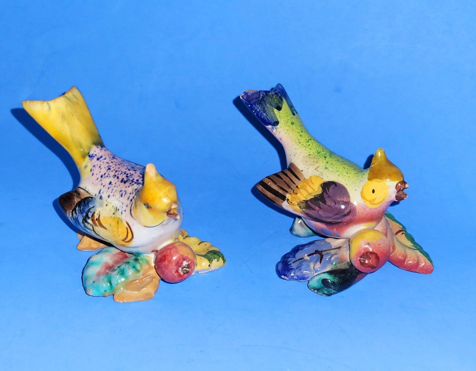 VTG 1970s Porcelain Handpainted Pair of Multicolor Song Birds Figurines-Italy   