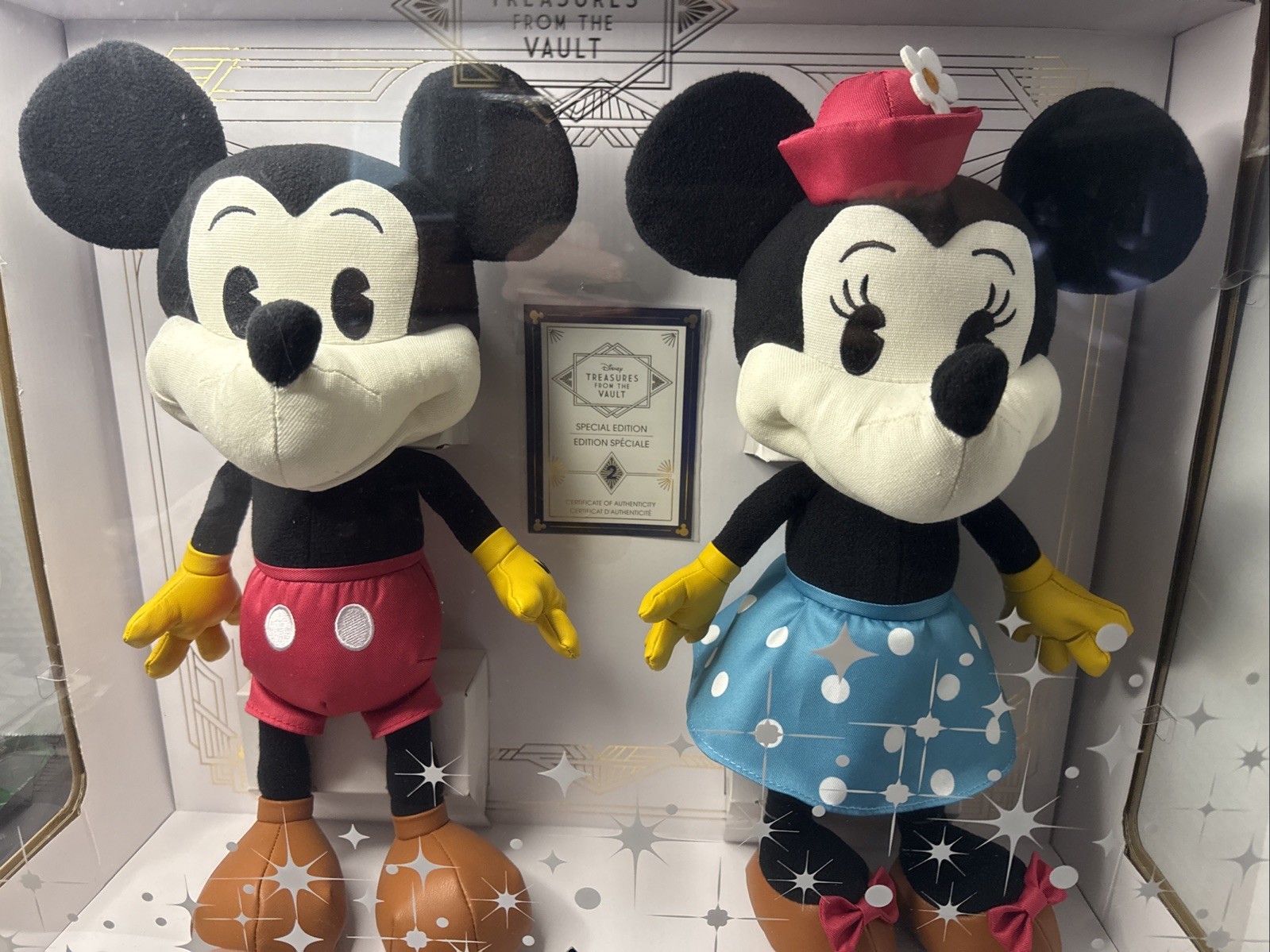 Mickey And Minnie / Treasures Of The Vault