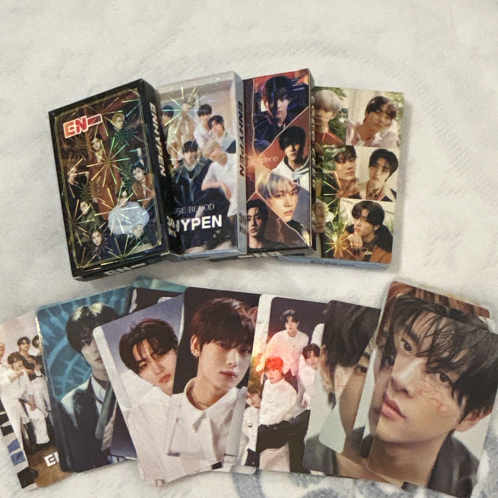 ENHYPEN DARK MOON ORANGE BLOOD Official Trading Card Lot 30 Cards (4 Packs)