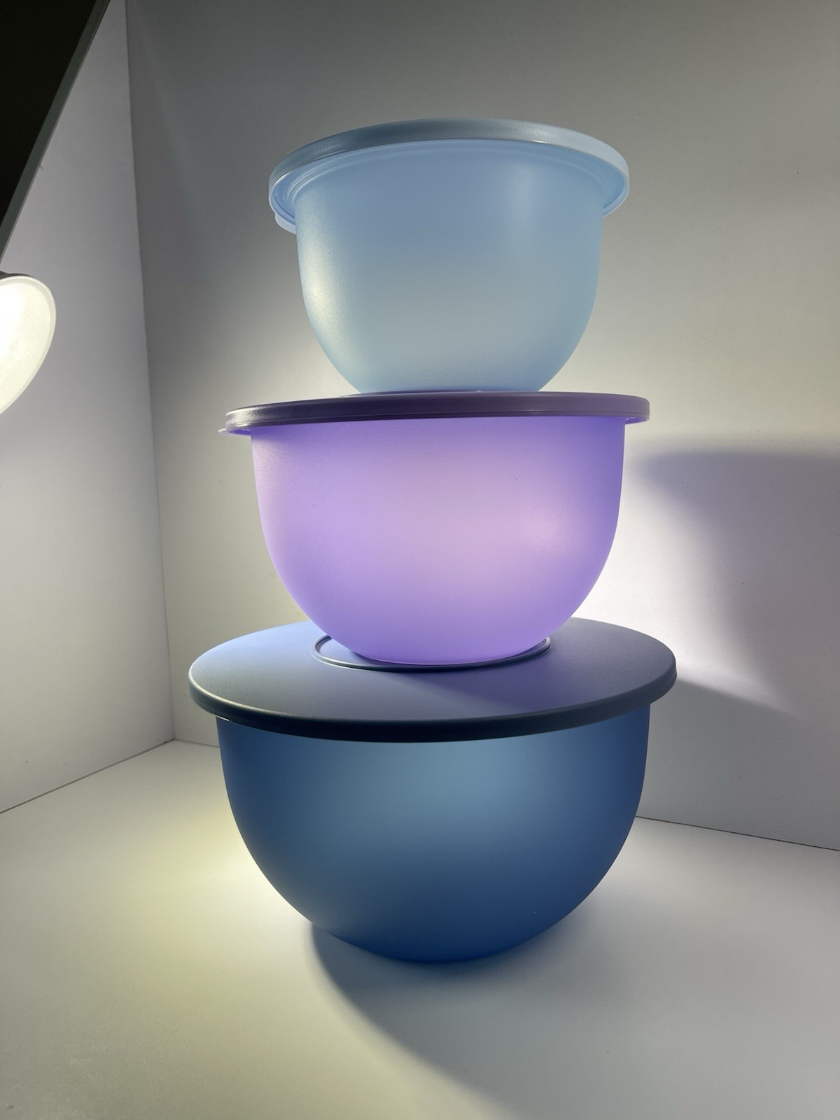New Tupperware Classic Bowl Set Of Three