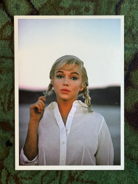 MARILYN MONROE, ON THE SET OF THE MISFITS, NEVADA, 1960 Photograph by Eve Arnold MARILYN MONROE, ON THE SET OF THE MISFITS, NEVADA, 1960 Photograph by Eve Arnold