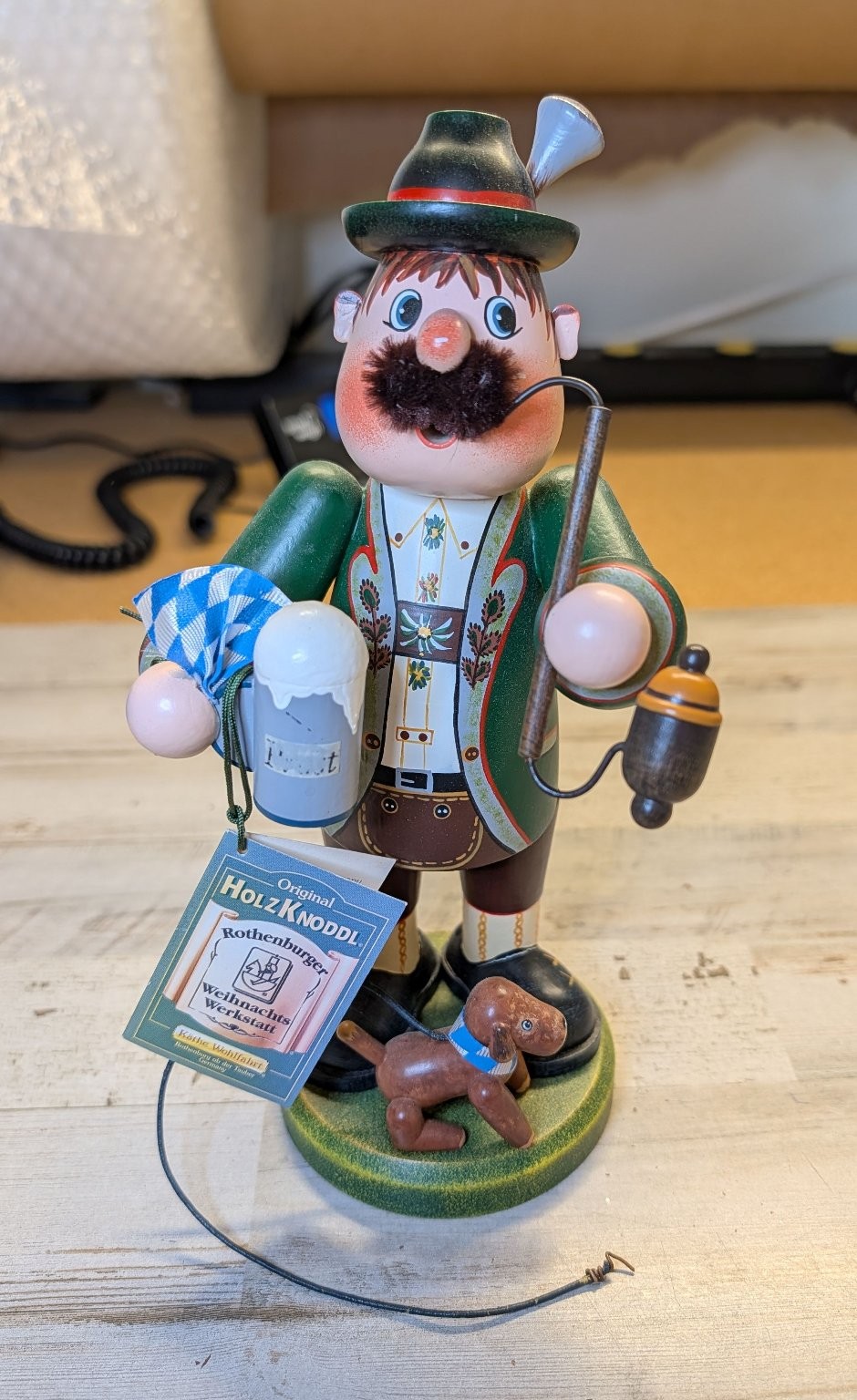 Käthe Wohlfahrt HolzKnoddl German Smoker Figurine 9\