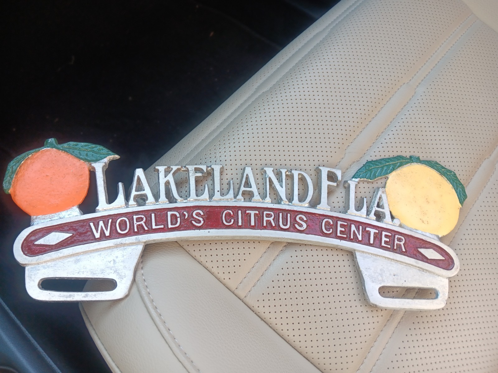 Vintage LAKELAND FLA. Cast Aluminum License Plate Topper \